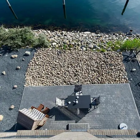 Yachtblick Auf Der Ostsee *